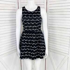 H&M Divided Squiggle Stripe Scuba Skater Mini Dress Black White XS
